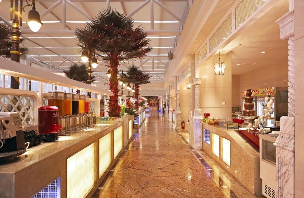 Chongqing Sunshine Continental Grand Hotel Exterior photo
